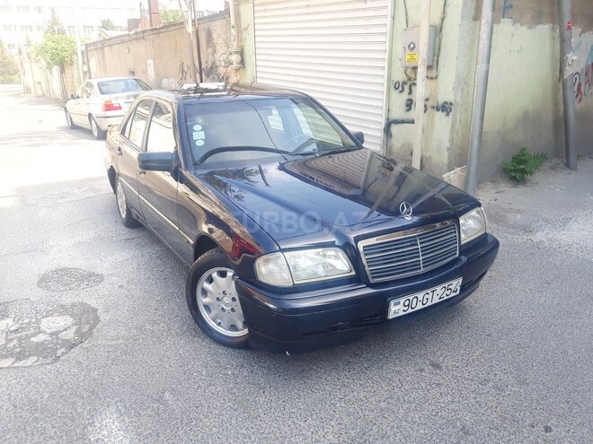 Mercedes C 180 1997, 235,000 km - 1.8 л - Bakı