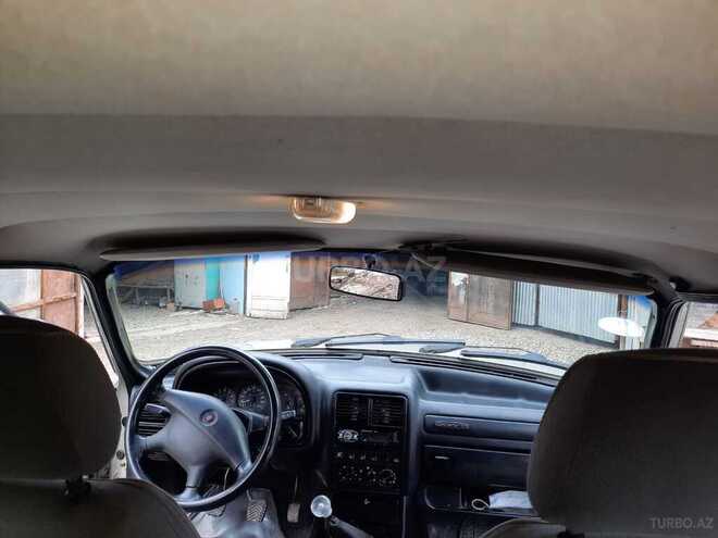 GAZ 31105 2006, 28,000 km - 2.4 l - Gəncə