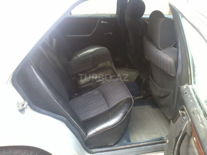 Mercedes E 230 1989, 352,275 km - 2.3 l - Gəncə
