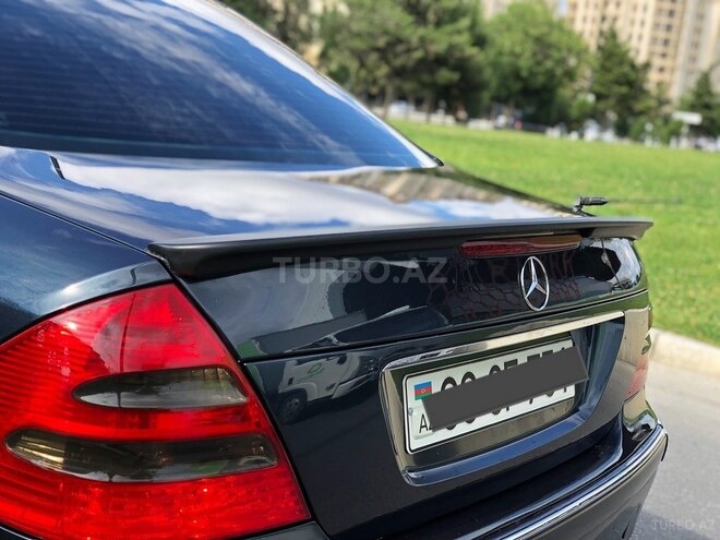 Mercedes E 240 2002, 227,000 km - 2.6 l - Bakı