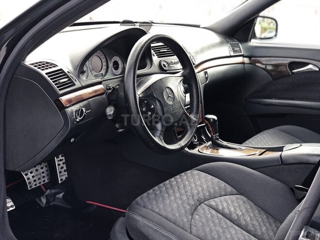 Mercedes E 240 2002, 227,000 km - 2.6 l - Bakı