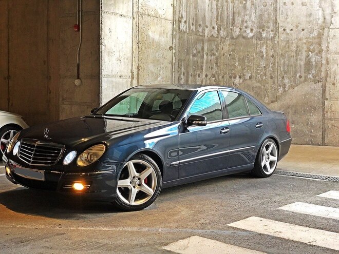 Mercedes E 240 2002, 227,000 km - 2.6 l - Bakı