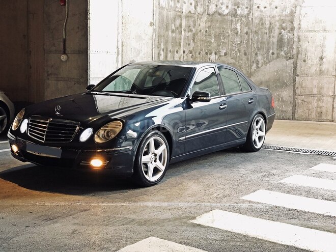 Mercedes E 240 2002, 227,000 km - 2.6 l - Bakı