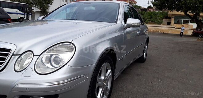 Mercedes E 220 2006, 380,000 km - 2.2 л - Bakı
