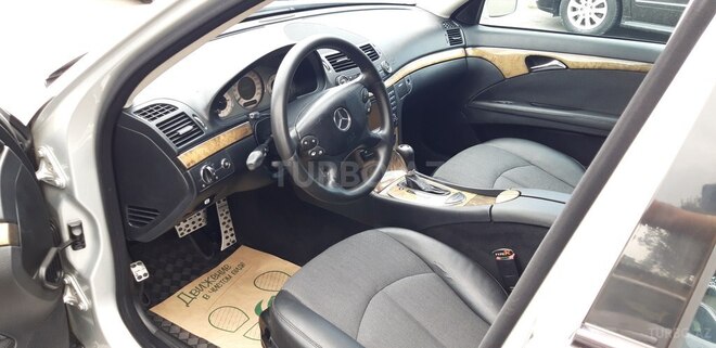 Mercedes E 220 2006, 380,000 km - 2.2 л - Bakı