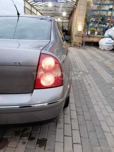 Volkswagen Passat 2002, 21,900 km - 1.8 л - Bakı