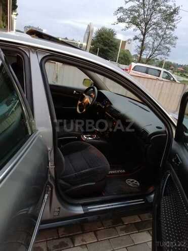 Volkswagen Passat 2002, 21,900 km - 1.8 л - Bakı