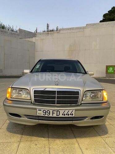 Mercedes C 180 2000, 263,500 km - 1.8 l - Bakı