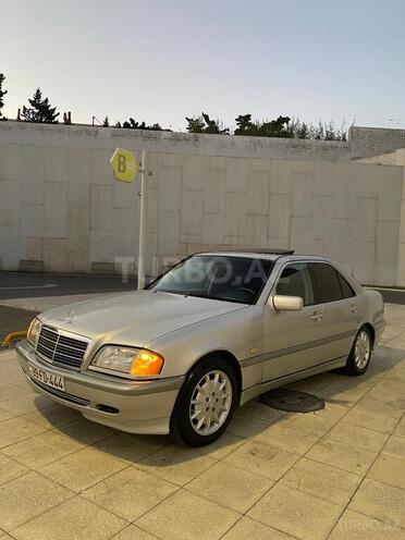 Mercedes C 180 2000, 263,500 km - 1.8 l - Bakı