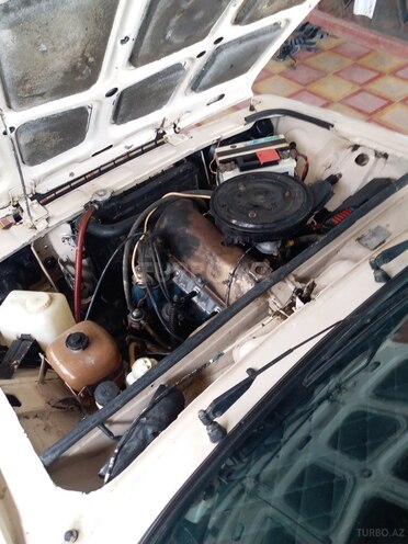 LADA (VAZ) 2107 1990, 11,100 km - 1.3 л - Bərdə