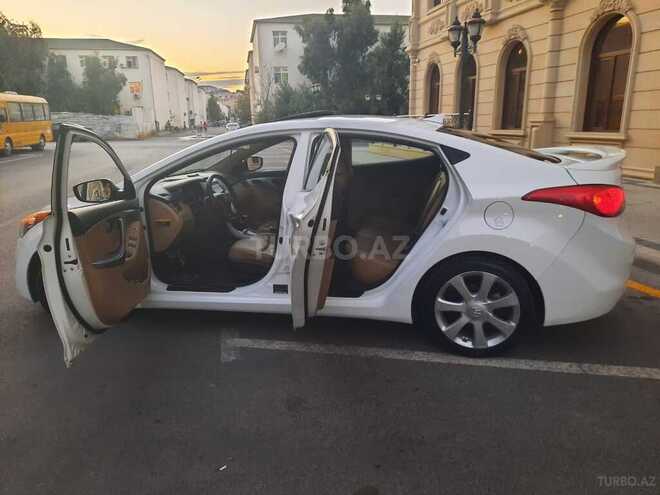Hyundai Elantra 2013, 120,000 km - 1.8 л - Bakı