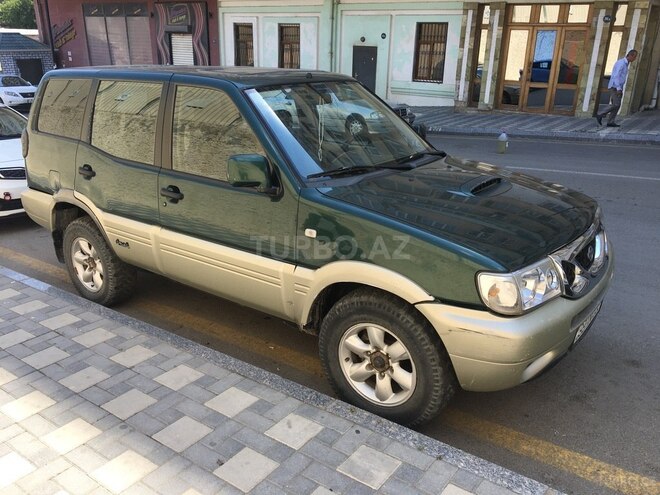 Nissan Terrano 2002, 258,000 km - 3.0 l - Bakı