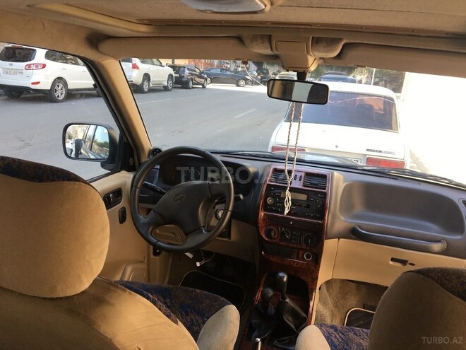 Nissan Terrano 2002, 258,000 km - 3.0 l - Bakı