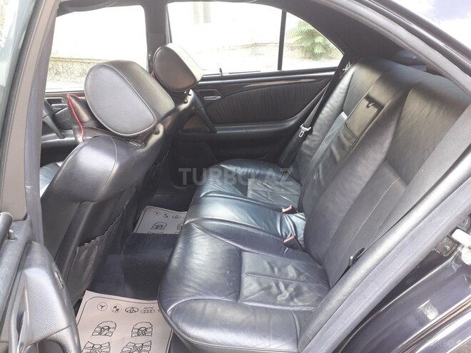 Mercedes E 230 1997, 310,000 km - 2.3 l - Bakı