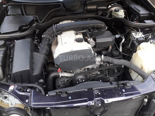 Mercedes E 230 1997, 310,000 km - 2.3 l - Bakı