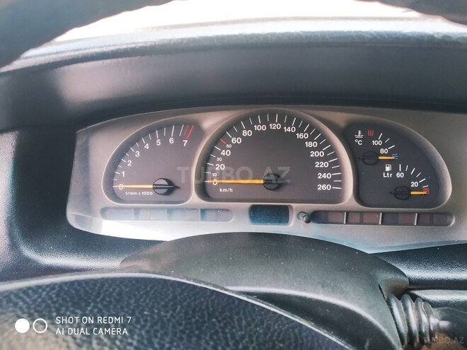 Opel Vectra 1996, 303,000 km - 1.4 л - Bakı