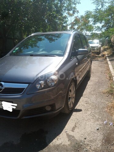 Opel Zafira 2007, 235,000 km - 1.8 л - Bakı