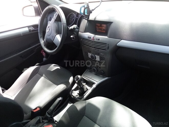 Opel Astra 2006, 88,000 km - 1.4 л - Sumqayıt