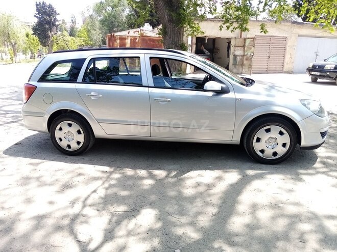 Opel Astra 2006, 88,000 km - 1.4 л - Sumqayıt