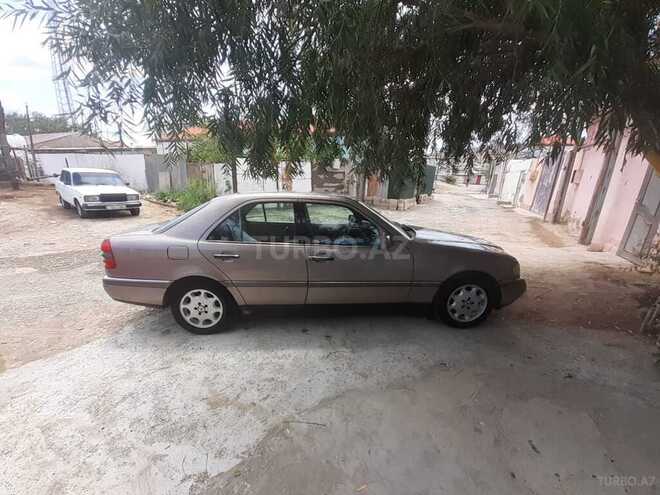 Mercedes C 220 1994, 383,000 km - 2.2 l - Bakı