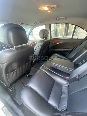 Mercedes E 220 2007, 268,000 km - 2.2 л - Bakı