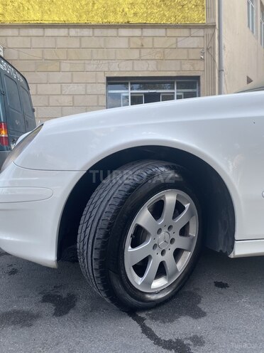 Mercedes E 220 2007, 268,000 km - 2.2 л - Bakı