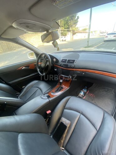 Mercedes E 220 2007, 268,000 km - 2.2 л - Bakı