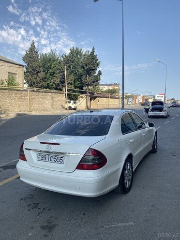 Mercedes E 220 2007, 268,000 km - 2.2 л - Bakı