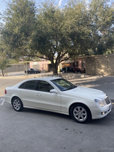 Mercedes E 220 2007, 268,000 km - 2.2 л - Bakı