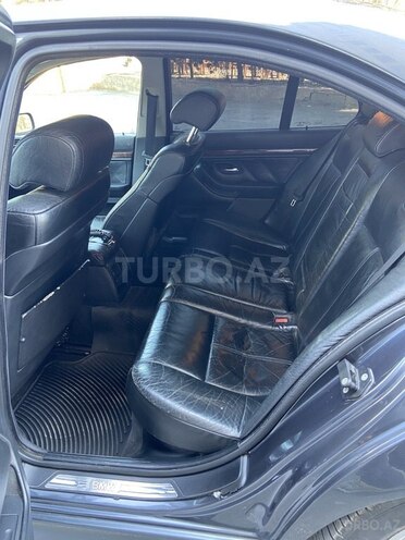 BMW 528 1996, 332,000 km - 2.8 l - Bakı