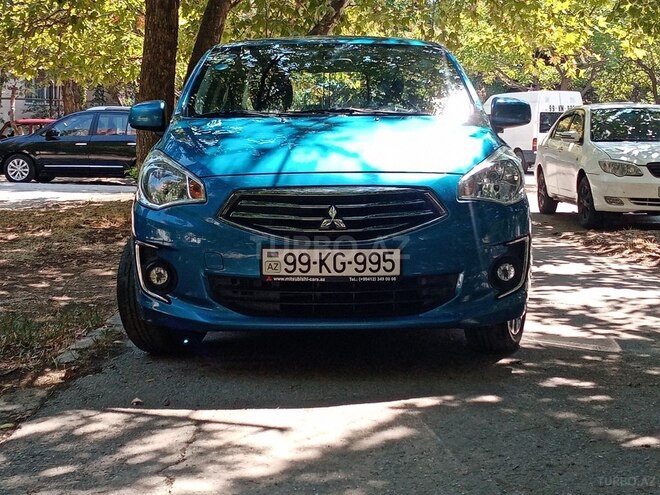 Mitsubishi Attrage 2015, 27,800 km - 1.2 l - Bakı