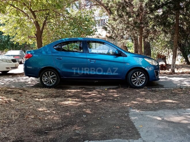 Mitsubishi Attrage 2015, 27,800 km - 1.2 l - Bakı