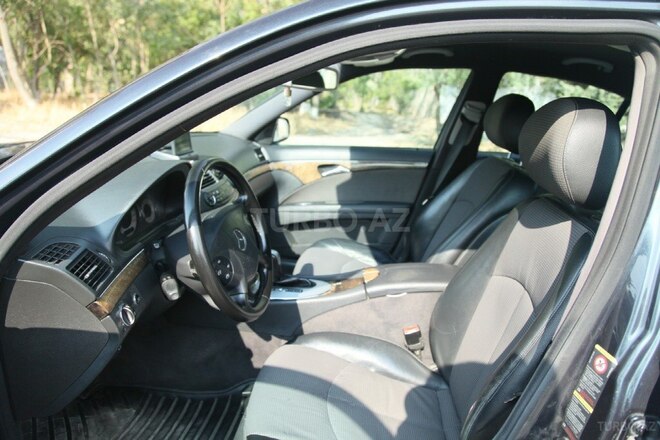 Mercedes E 220 2006, 415,000 km - 2.2 л - Bakı