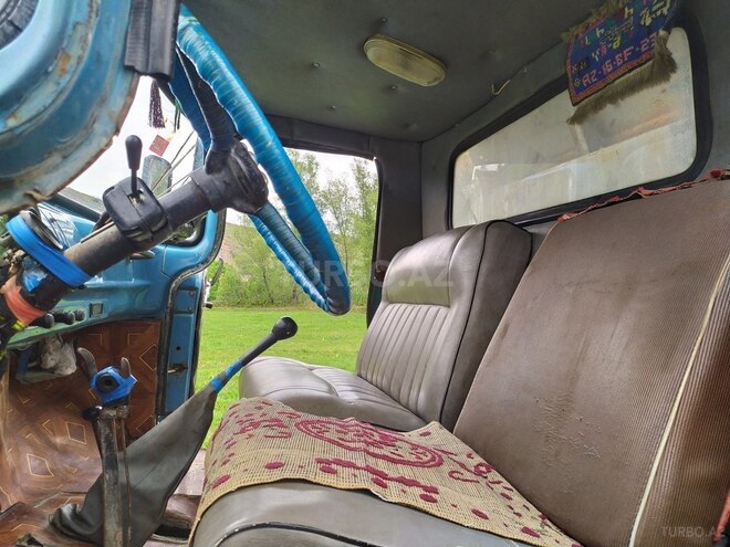 ZIL 130 1984, 154,000 km - 6.0 l - İsmayıllı