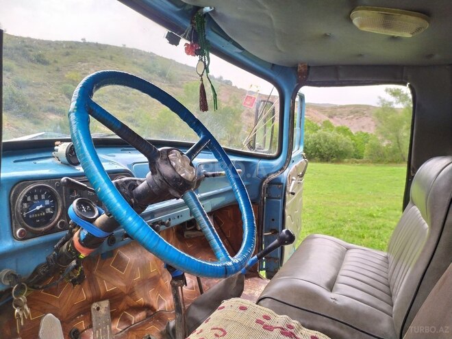 ZIL 130 1984, 154,000 km - 6.0 l - İsmayıllı