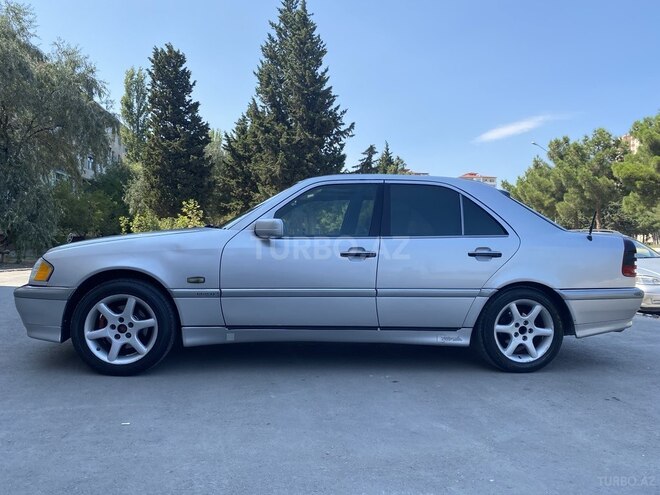 Mercedes C 180 1995, 290,000 km - 1.8 l - Sumqayıt