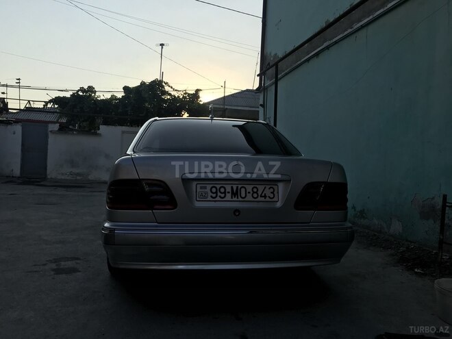 Mercedes E 270 1999, 437,000 km - 2.7 л - Bakı