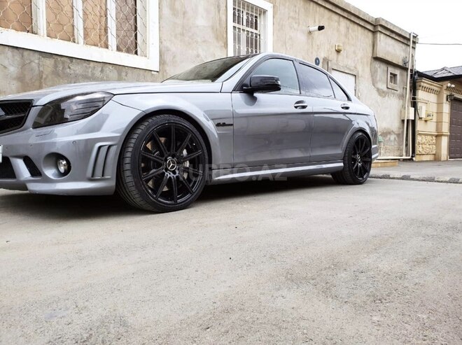 Mercedes  2009, 117,000 km - 6.2 l - Bakı
