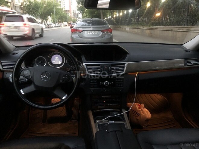 Mercedes E 350 2009, 152,000 km - 3.5 l - Bakı