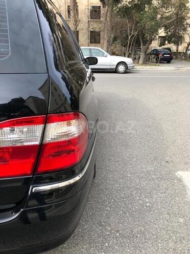 Mercedes E 220 2006, 226,000 km - 2.2 l - Bakı