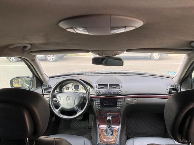 Mercedes E 220 2006, 226,000 km - 2.2 l - Bakı