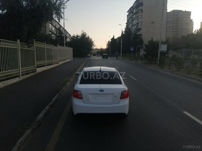 Kia Rio 2011, 633,000 km - 1.4 l - Bakı