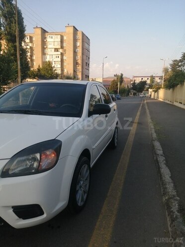 Kia Rio 2011, 633,000 km - 1.4 l - Bakı