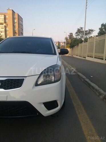 Kia Rio 2011, 633,000 km - 1.4 l - Bakı