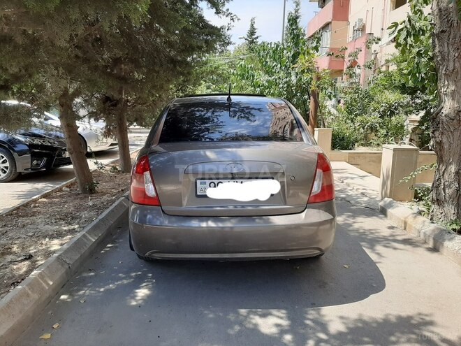 Hyundai Accent 2010, 300,485 km - 1.6 l - Bakı