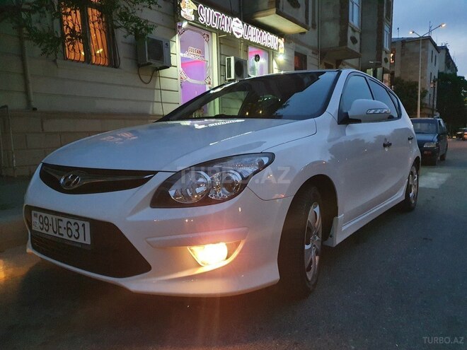 Hyundai i30 2011, 169,000 km - 1.6 л - Bakı