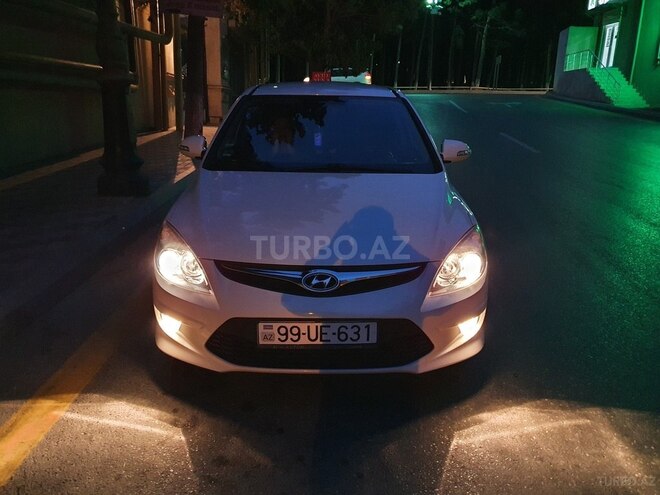 Hyundai i30 2011, 169,000 km - 1.6 л - Bakı