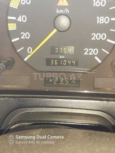 Mercedes C 350 1995, 360,000 km - 3.5 l - Bakı