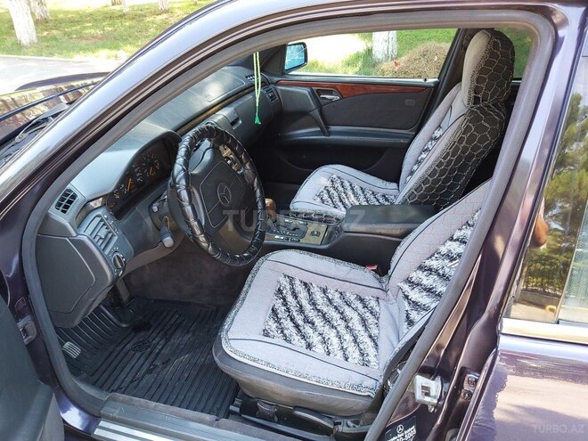 Mercedes E 230 1997, 353,000 km - 2.3 л - Sumqayıt