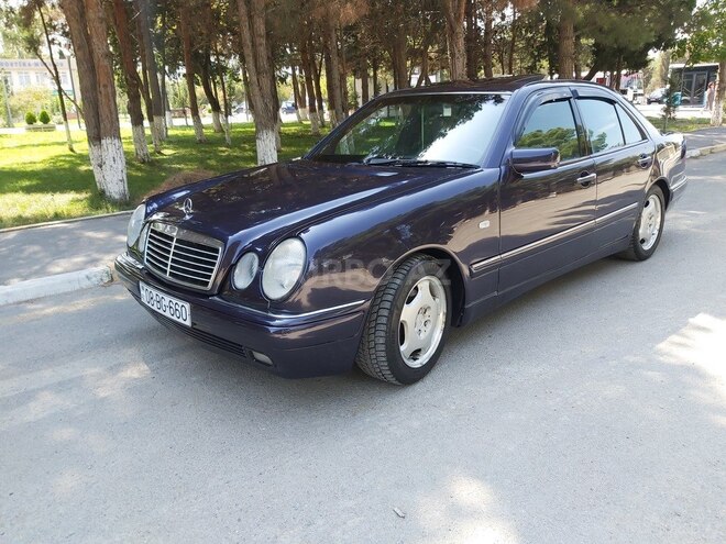 Mercedes E 230 1997, 353,000 km - 2.3 л - Sumqayıt